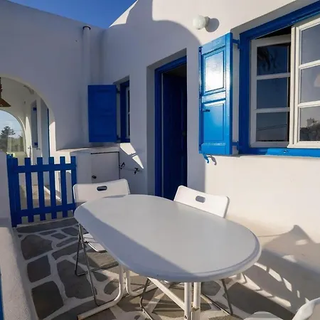 Cycladic Near Mykonos Town Apartment