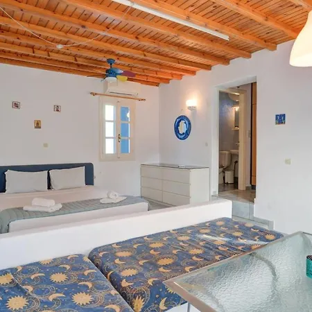 Cycladic Near Mykonos Town Apartment *